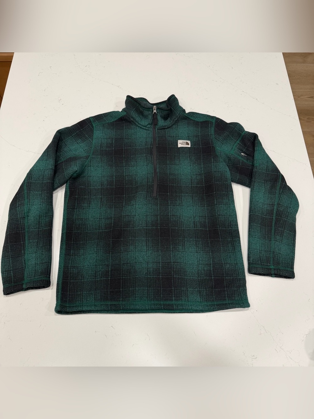 The North Face Men’s Green & Black Gordon Lyons Novelty 1/4 Zip Pullover - Large